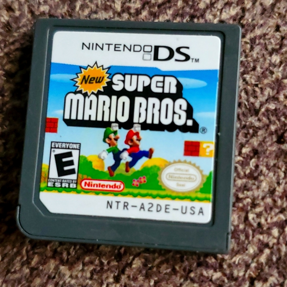 Nintendo DS SUPER MARIO BROTHERS